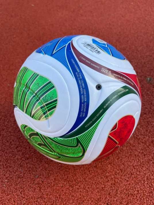ADIDAS FIFA WORLD CUP 26™ TRIONDA LEAGUE (JD8030)
