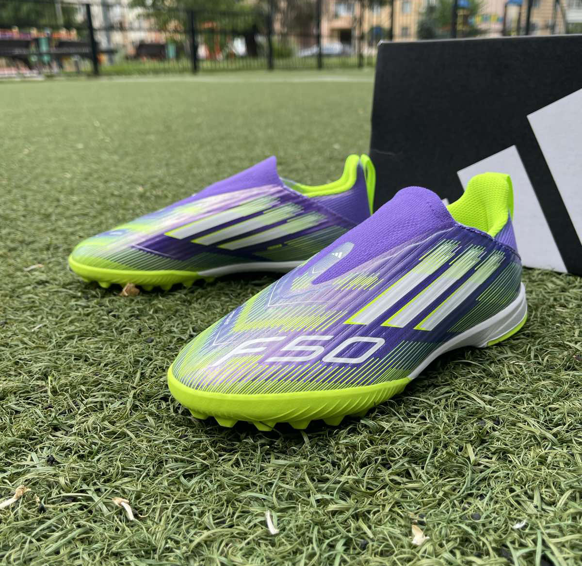 ADIDAS F50 LEAGUE LL TF Junior (JI0010)